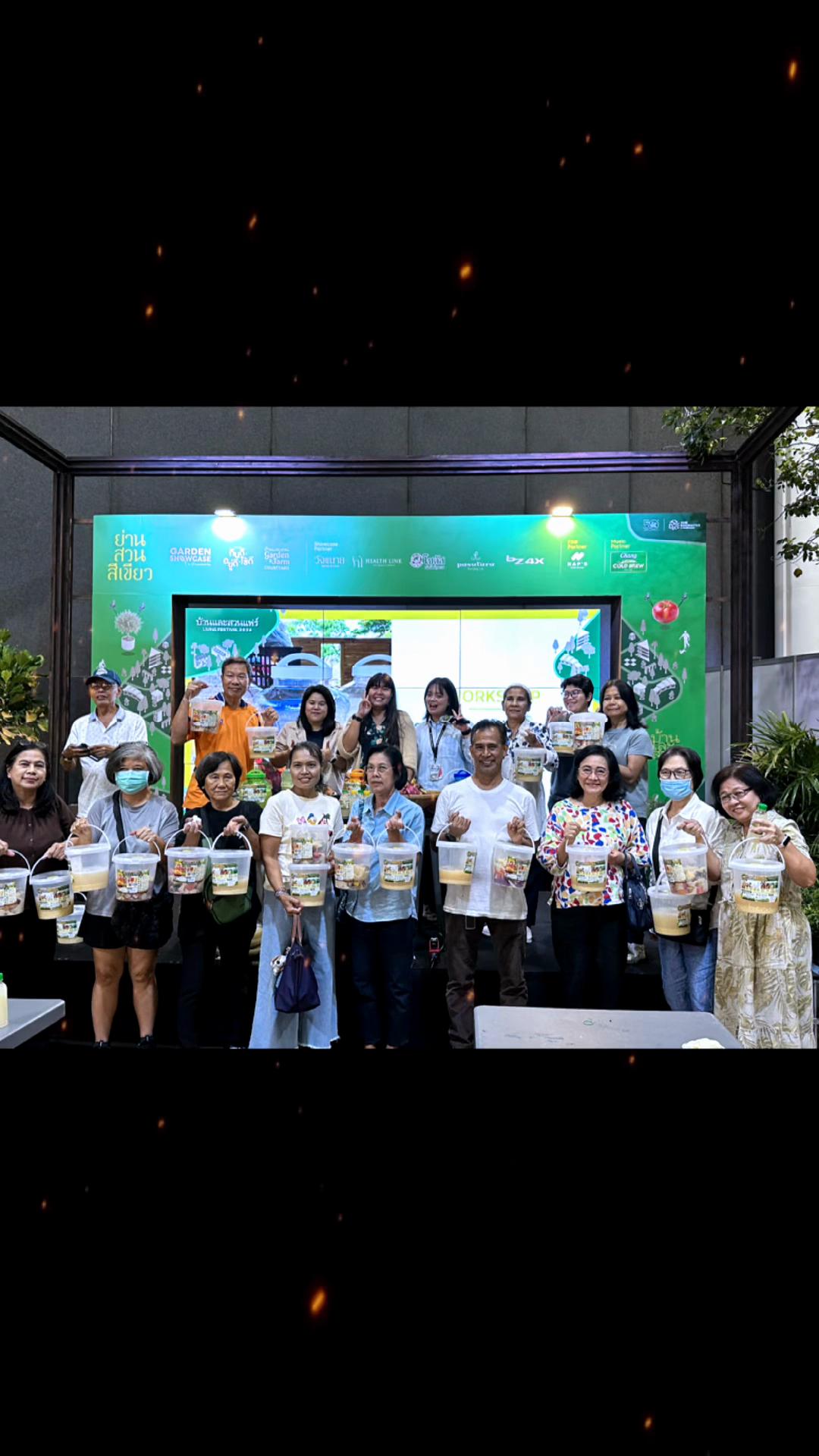 work shop ทำน้ำหมักให้พืช กันเบา ๆ ที่งานบ้านและสวน 🔜 หากอยากจัดเต็มทั้งความรู้ และความสนุก มาเรียนเกษตรพระนครนะจ่ะ 📚🎓 #scipnru #เทคโนโลยีการเกษตรสมัยใหม่ #มหาวิทยาลัยราชภัฏพระนคร #pnru #dek70