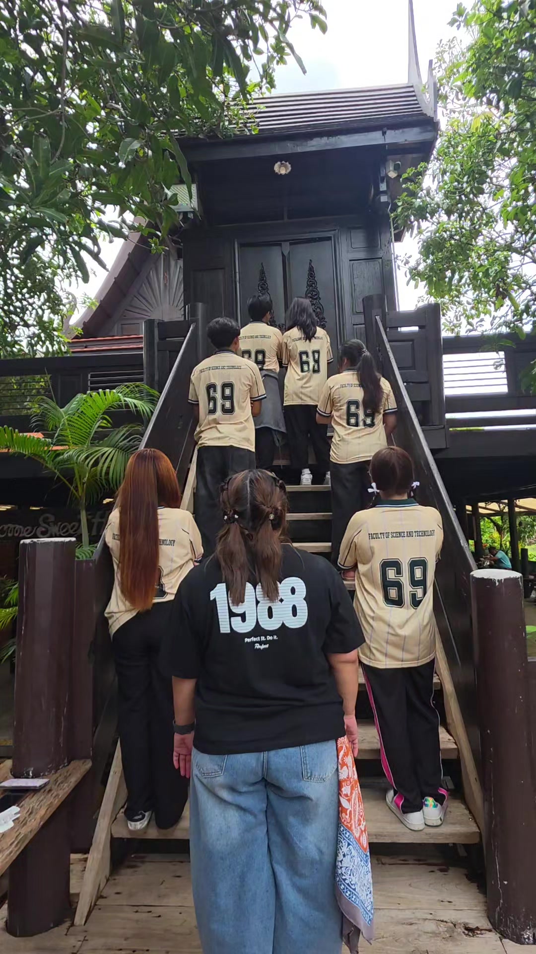 เรียนรู้นอกห้องเรียนกับวิชาชีวผลิตภัณฑ์กับชุมชนและการท่องเที่ยว  #วิทยาศาสตร์ราชภัฏพระนคร #เทคโนโลยีผลิตภัณฑ์ชีวภาพกับการประกอบธุรกิจ  #scipnru